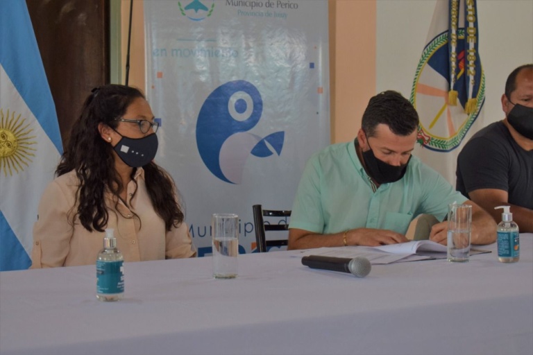 Firma de convenio por la creación del CIC 3 en Las Pampitas